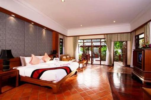 фото отеля Hotspring Beach Resort & Spa