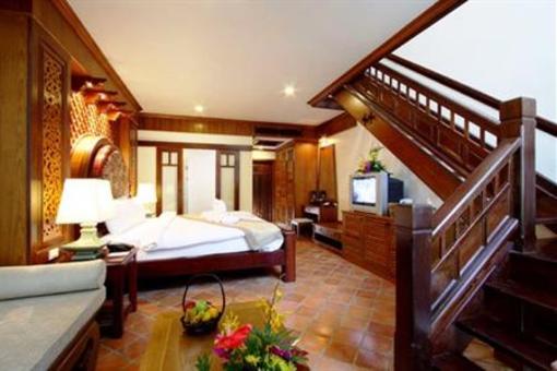 фото отеля Hotspring Beach Resort & Spa