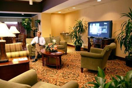 фото отеля Hampton Inn Greensboro Airport