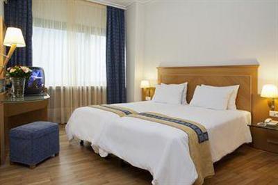 фото отеля Plaka Hotel Athens