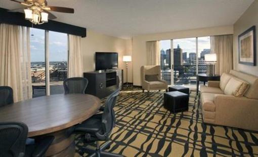фото отеля Doubletree Guest Suites Austin