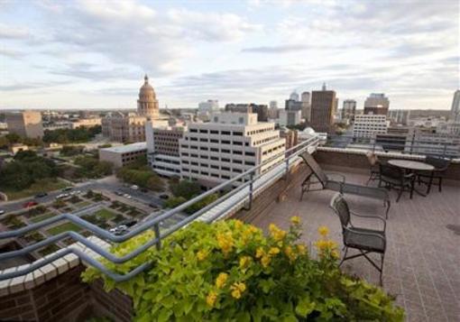 фото отеля Doubletree Guest Suites Austin
