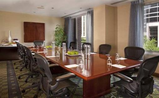 фото отеля Doubletree Guest Suites Austin