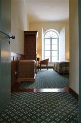 фото отеля Schloss Hotel Dresden Pillnitz