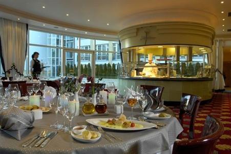 фото отеля Steigenberger Hotel Der Sonnenhof