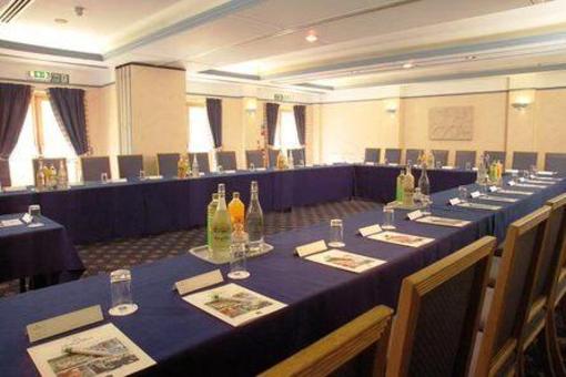 фото отеля BEST WESTERN Sudbury House Hotel