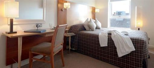 фото отеля Holyrood Aparthotel