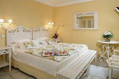 фото отеля Best Western La Magnaneraie