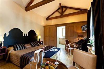 фото отеля Best Western La Magnaneraie