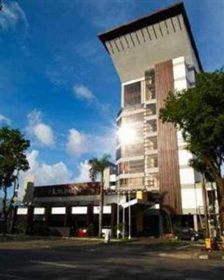 фото отеля Hotel Horison Makassar