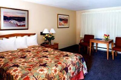 фото отеля BEST WESTERN Rocky Mountain Lodge