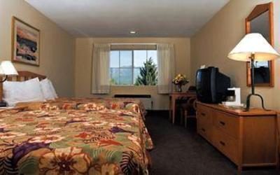 фото отеля BEST WESTERN Rocky Mountain Lodge