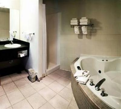 фото отеля BEST WESTERN Rocky Mountain Lodge