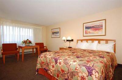 фото отеля BEST WESTERN Rocky Mountain Lodge