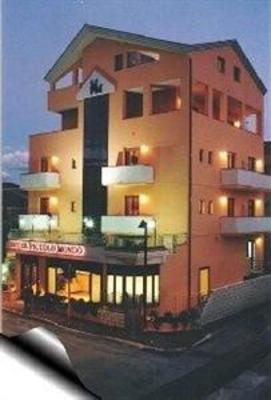 фото отеля Piccolo Mondo Hotel Montesilvano