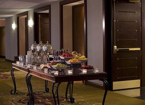 фото отеля Washington Dulles Marriott Suites
