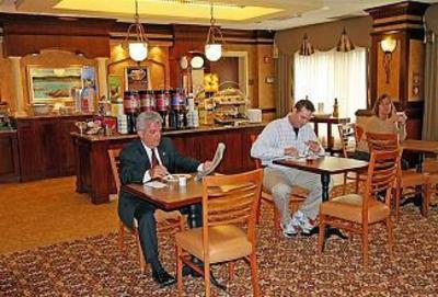 фото отеля Hampton Inn Coventry (Rhode Island)