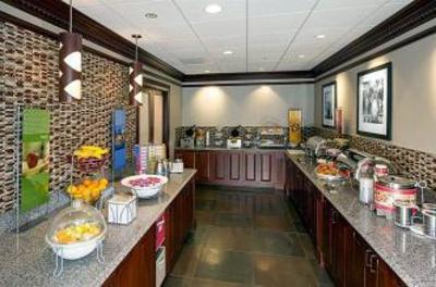 фото отеля Hampton Inn Coventry (Rhode Island)