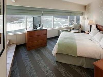 фото отеля Radisson Hotel & Suites Fallsview