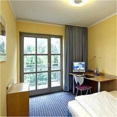 фото отеля Commundo Tagungshotel Ismaning