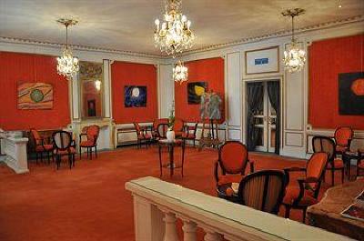 фото отеля Grand Hotel De La Reine