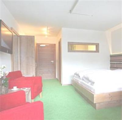 фото отеля Hotel Adler Lahr