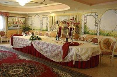 фото отеля Hotel Villa Pigalle Tezze sul Brenta
