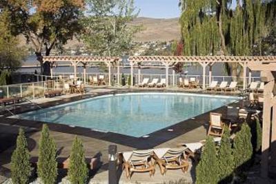 фото отеля Strand Lakeside Resort