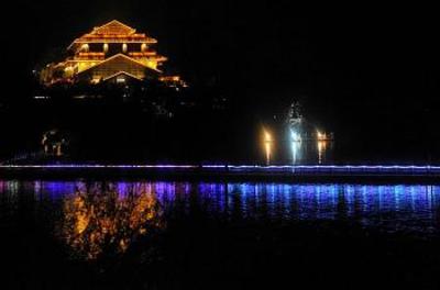 фото отеля Warm Island Lake Resort Hangzhou