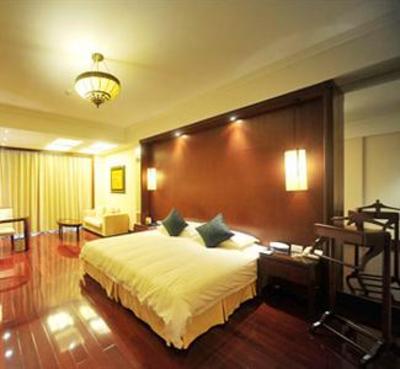 фото отеля Warm Island Lake Resort Hangzhou