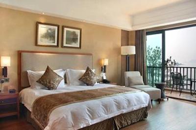 фото отеля Warm Island Lake Resort Hangzhou