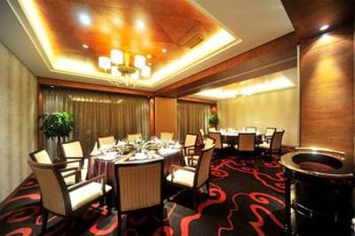 фото отеля Warm Island Lake Resort Hangzhou