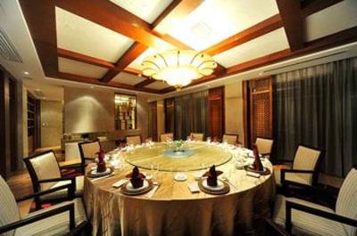 фото отеля Warm Island Lake Resort Hangzhou