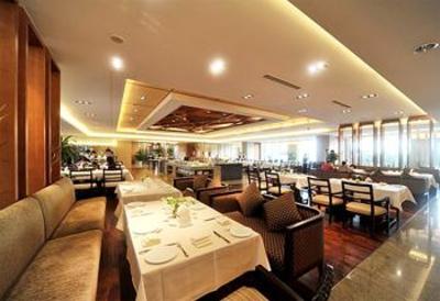 фото отеля Warm Island Lake Resort Hangzhou