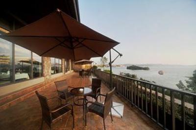 фото отеля Warm Island Lake Resort Hangzhou