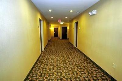 фото отеля Comfort Suites Mahwah