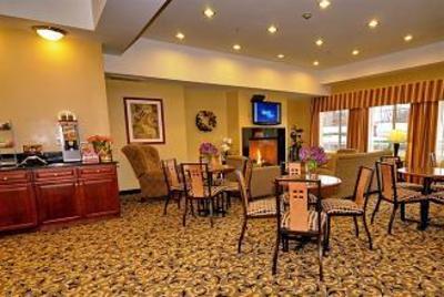 фото отеля Comfort Suites Mahwah