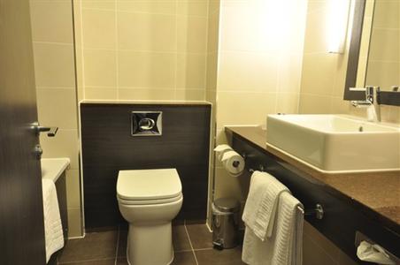 фото отеля Holiday Inn London Gatwick Worth