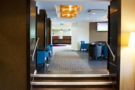фото отеля Holiday Inn London Gatwick Worth