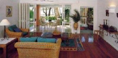 фото отеля BeachView Apartments at Villa Paradiso
