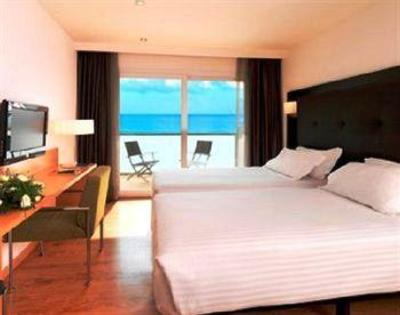 фото отеля Playafels Hotel Castelldefels