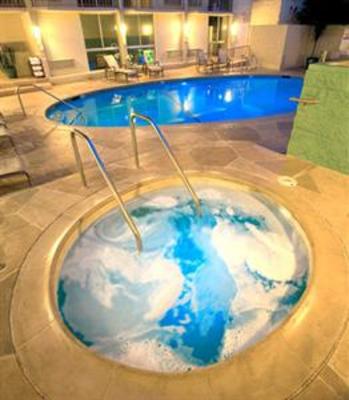 фото отеля Courtyard by Marriott Long Beach Downtown