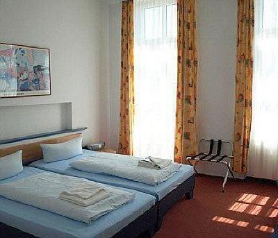 фото отеля Art-Hotel Charlottenburger Hof