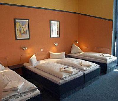 фото отеля Art-Hotel Charlottenburger Hof