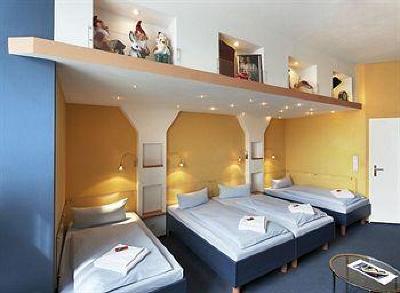 фото отеля Art-Hotel Charlottenburger Hof