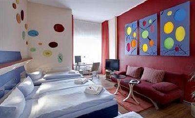 фото отеля Art-Hotel Charlottenburger Hof