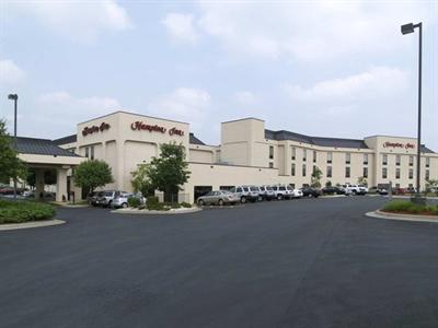 фото отеля Hampton Inn Mount Airy