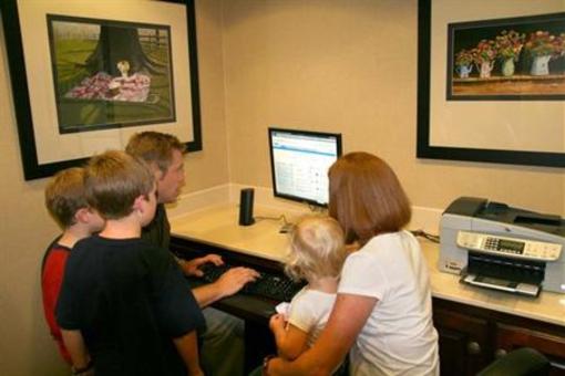 фото отеля Hampton Inn Mount Airy