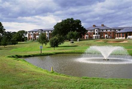 фото отеля Hilton Puckrup Hall Tewkesbury