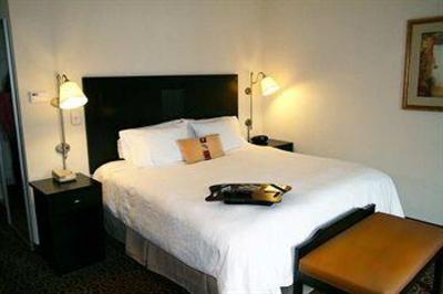 фото отеля Hampton Inn Kingston
